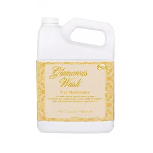 Tyler Candle Company - Glamorous Wash - High Maintenance - 1.89L / 64oz