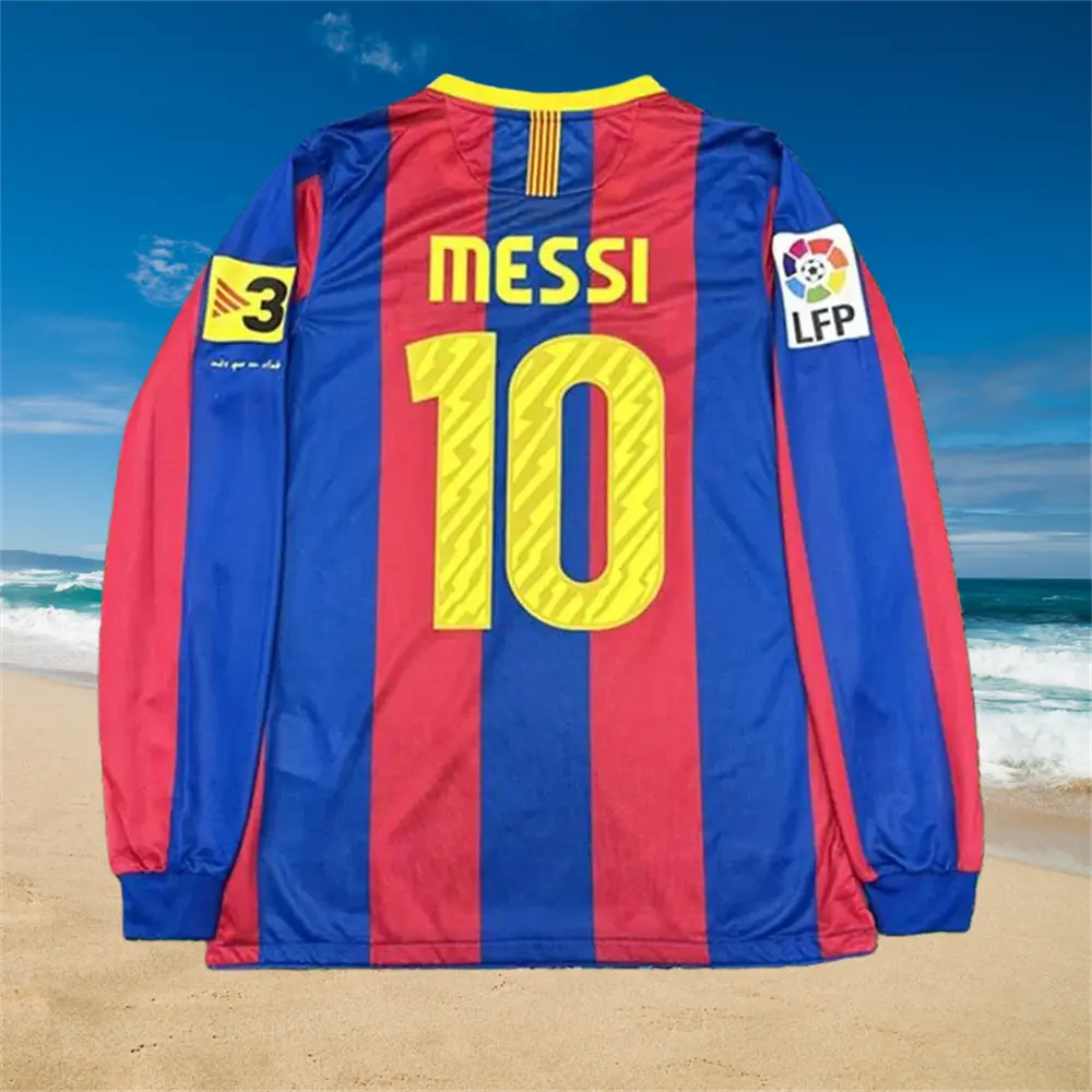10-11 Season Home Red and Blue Messi #10 Long-Sleeve Retro Jersey