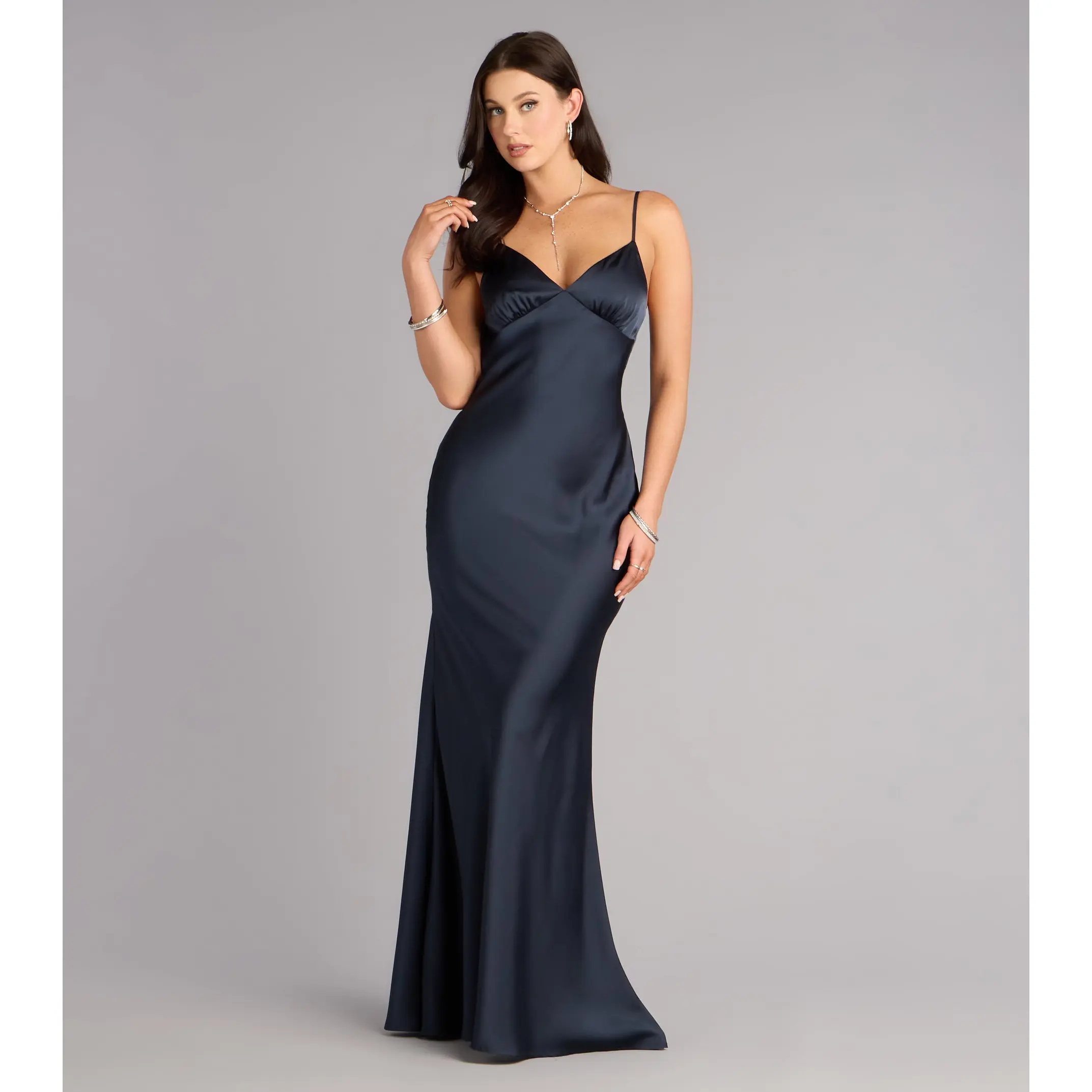 Alayna Satin V-Neck Mermaid Formal Dress