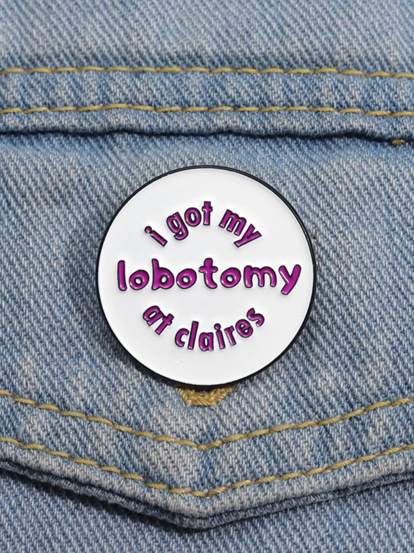 Letter Pattern Pin Brooch, Fashion Casual Round Shaped Brooch for Women & Men, Fashion Brooch for Party, Daily Clothing Decor, Trendy All-match & Exqu