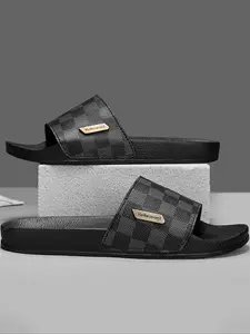 Men's Fashionable Black Slides, Casual Comfortable Flat Sandals for Beach, Outdoor, Lightweight Breathable Slippers for Daily Wear, Casual Soft Slippers, Summer Slippers, Footwear