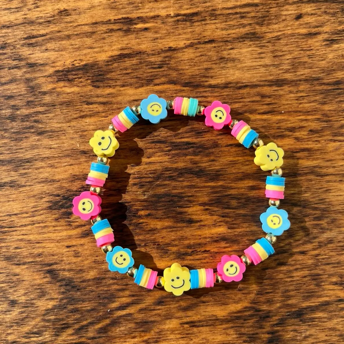 Smiley sun bracelet