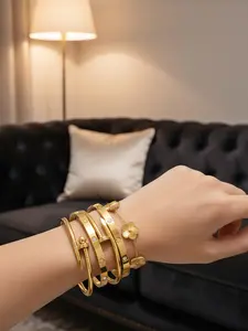 5pcs Elegant Luxury Five-Leaf Flower Stainless Steel Bracelet Set, 18k Gold Plated Mirror Polished, Waterproof, Personalized Jewelry For Women, Stackable Bracelets