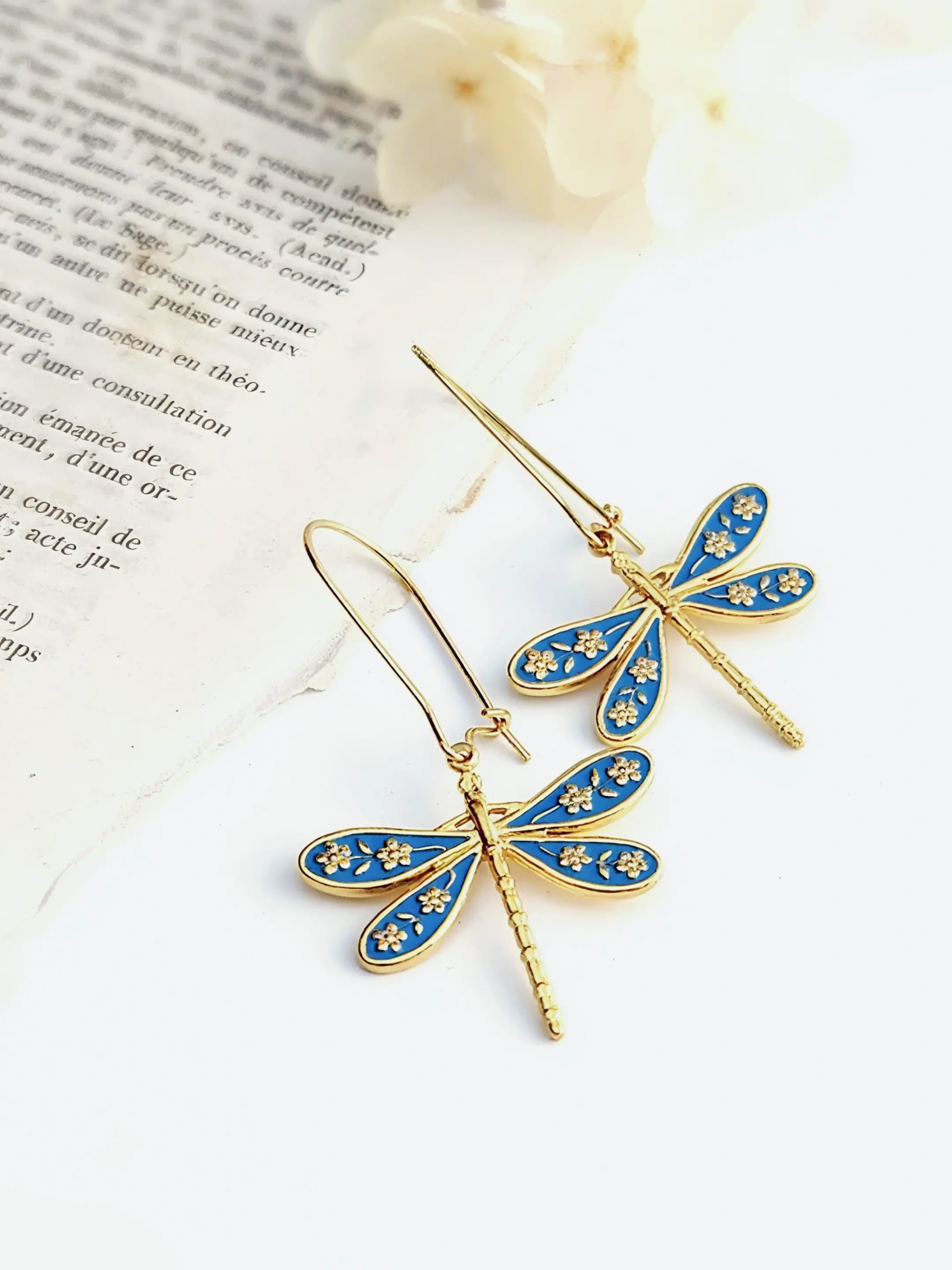Personalized Creative Dragonfly Style Pendant Earrings, Women's Vintage Classic Holiday Accessories Gift, Unique Jewelry for Her, Drop Earrings, Vintage Statement Earrings, Dangling Earrings