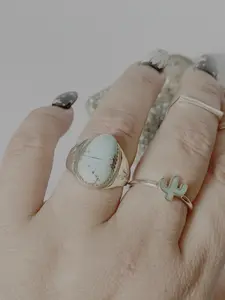 Kingman Turquoise Signet Ring - Sterling Silver - Native Handmade - Annie Lincoln (artist) - Size 9.75