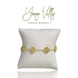Flower bracelet gold-tone finish 7 inches with adjustable extension