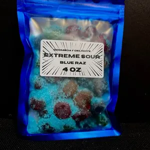 SOUR Blue RAZ  Gummy Candy 4 Ounce