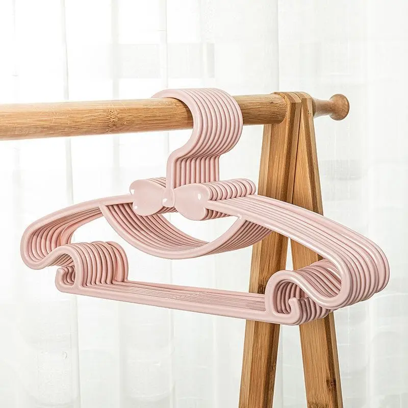 10 Pack Kids Hangers, Baby & Child Plastic Hangers, Curved Design Hanger, Durable and Suitable for Toddlers, Universal Use, Perfect for Clothing Organization