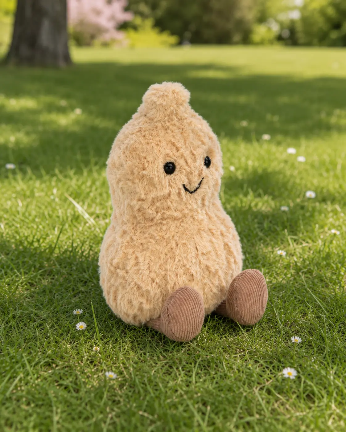 Jellycat peanut-shaped plush toy, a perfect gift for friends, lovers