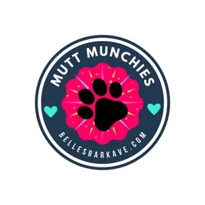 Create your own Mutt Munchies Dog Treat Bag.