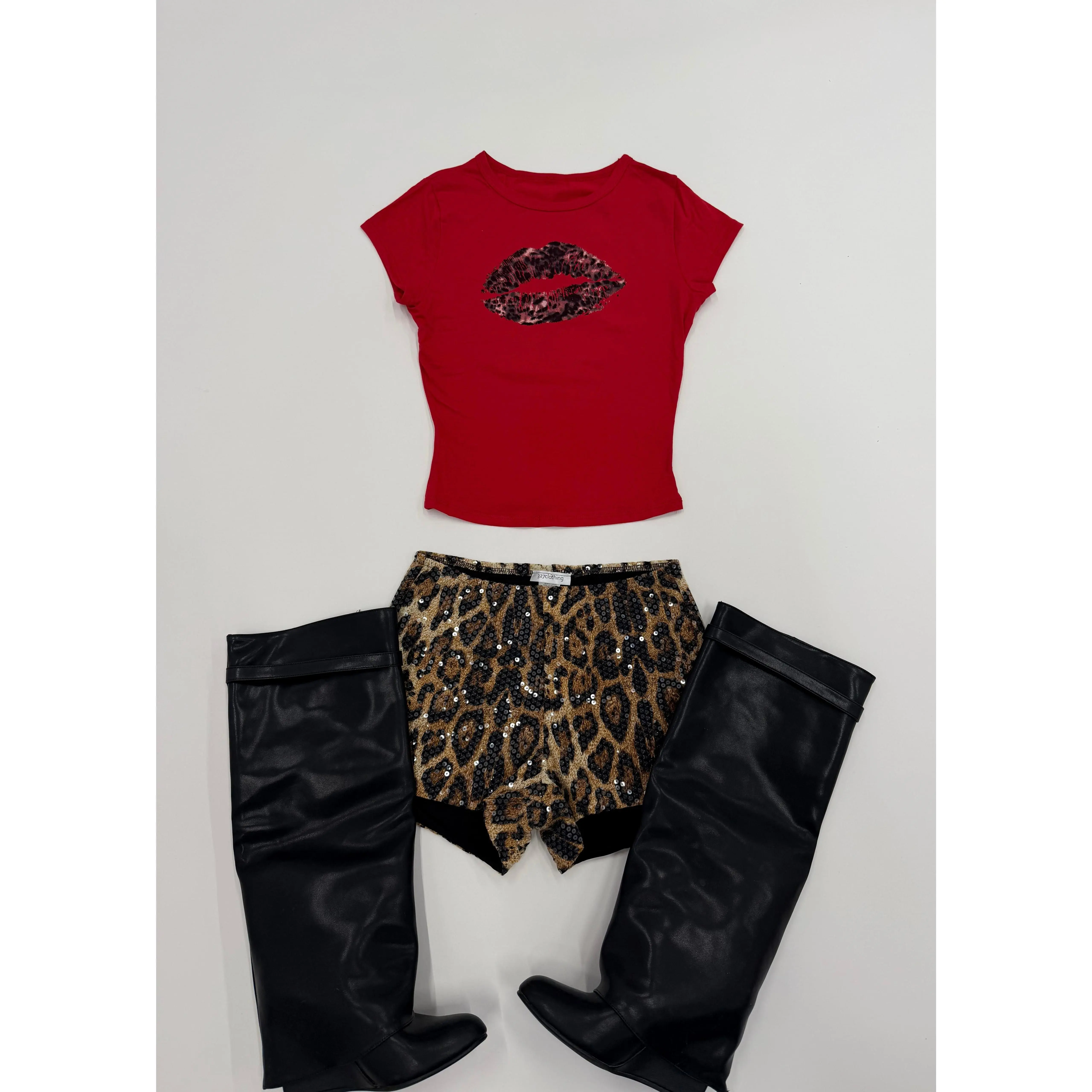 Kiss shirt