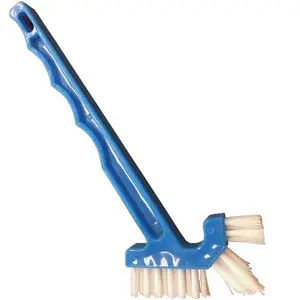 Triple Head Detail Brush - Detailed Information Not Provided
