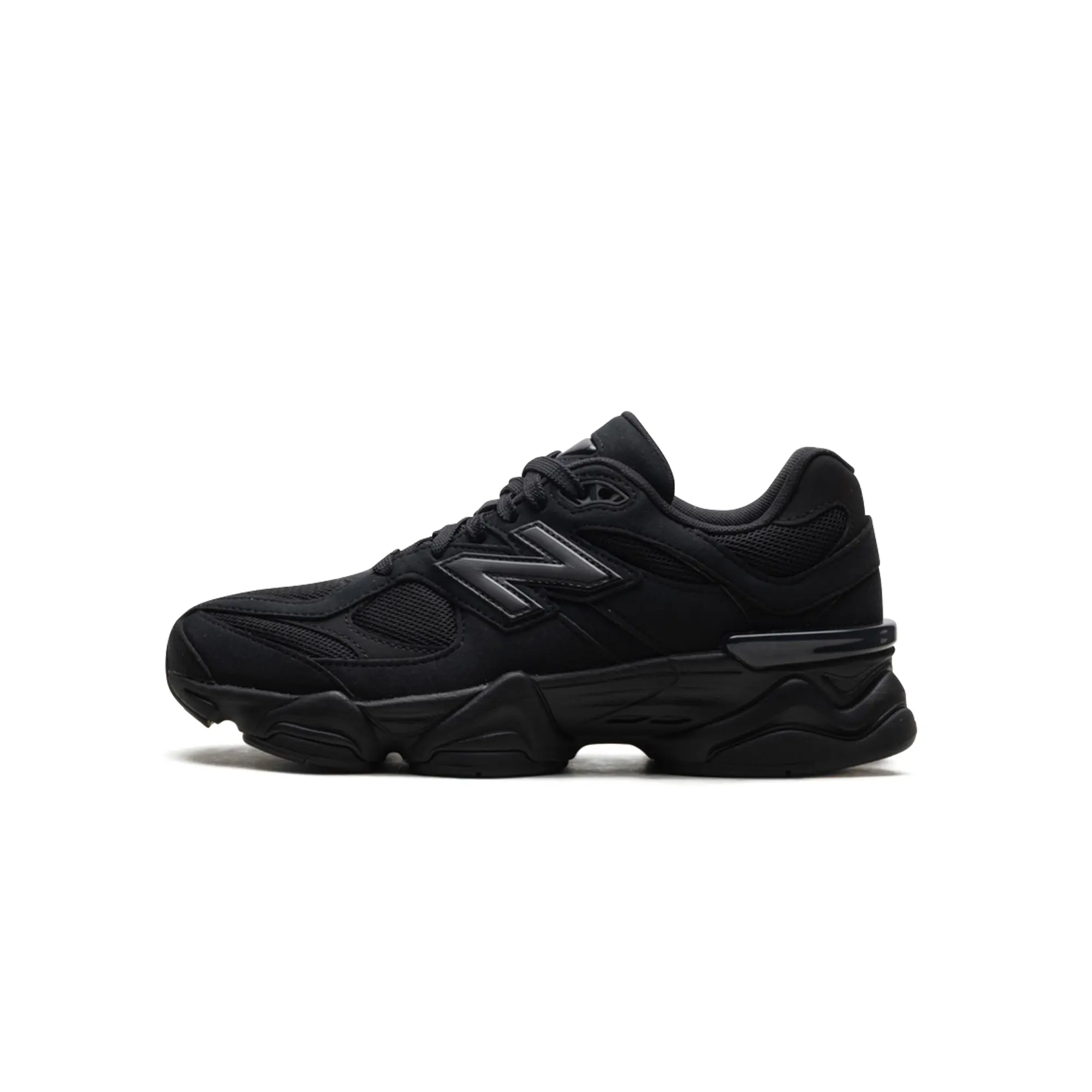 9060 GS "Triple Black" GC9060BB