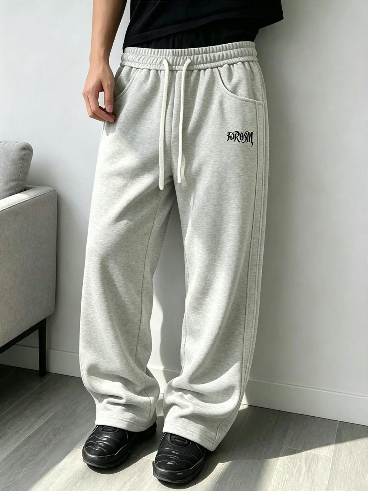 Men’s Letter Embroidery Straight-Leg Lounge Joggers - Athleisure Style Bottoms, Drawstring Elastic Waistband Jogger Trousers, Side Stripes, Soft Knit Breathable Fabric, Sporty Chic Sweats, Machine Washable Streetwear Skateboarding Pants