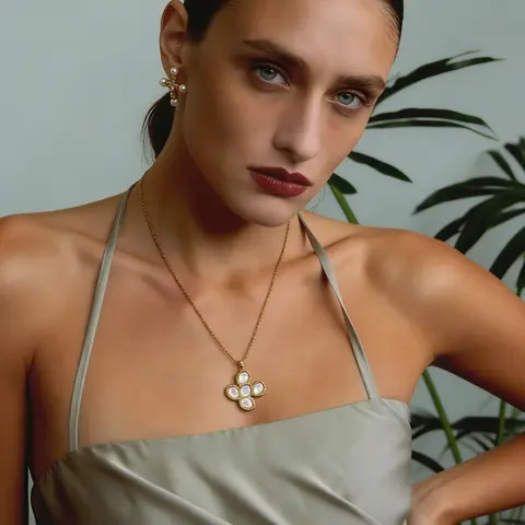 Tewiky 14 Karat Gold Necklace for Women - Waterproof, Non-Fading Minimalist Gold-Tone Accessory, Stackable Bracelet, Stylish Exquisite Fashion Gift, Necklaces For Women, 14 Karat Gold Necklaces