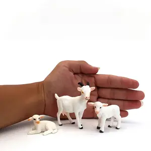 Lifelike Goat Family Animal Model Ornaments, Resin Animal Sculptures, Animal Design, Suitable for Courtyard Gardening Decoration, Car Ornaments, Home Decor, Halloween Christmas Decorations, Birthday Gift for Friends