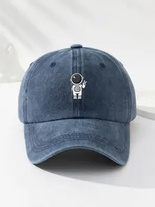 Outdoor Adventure Awaits! Unisex Astronaut Pattern Baseball Cap
