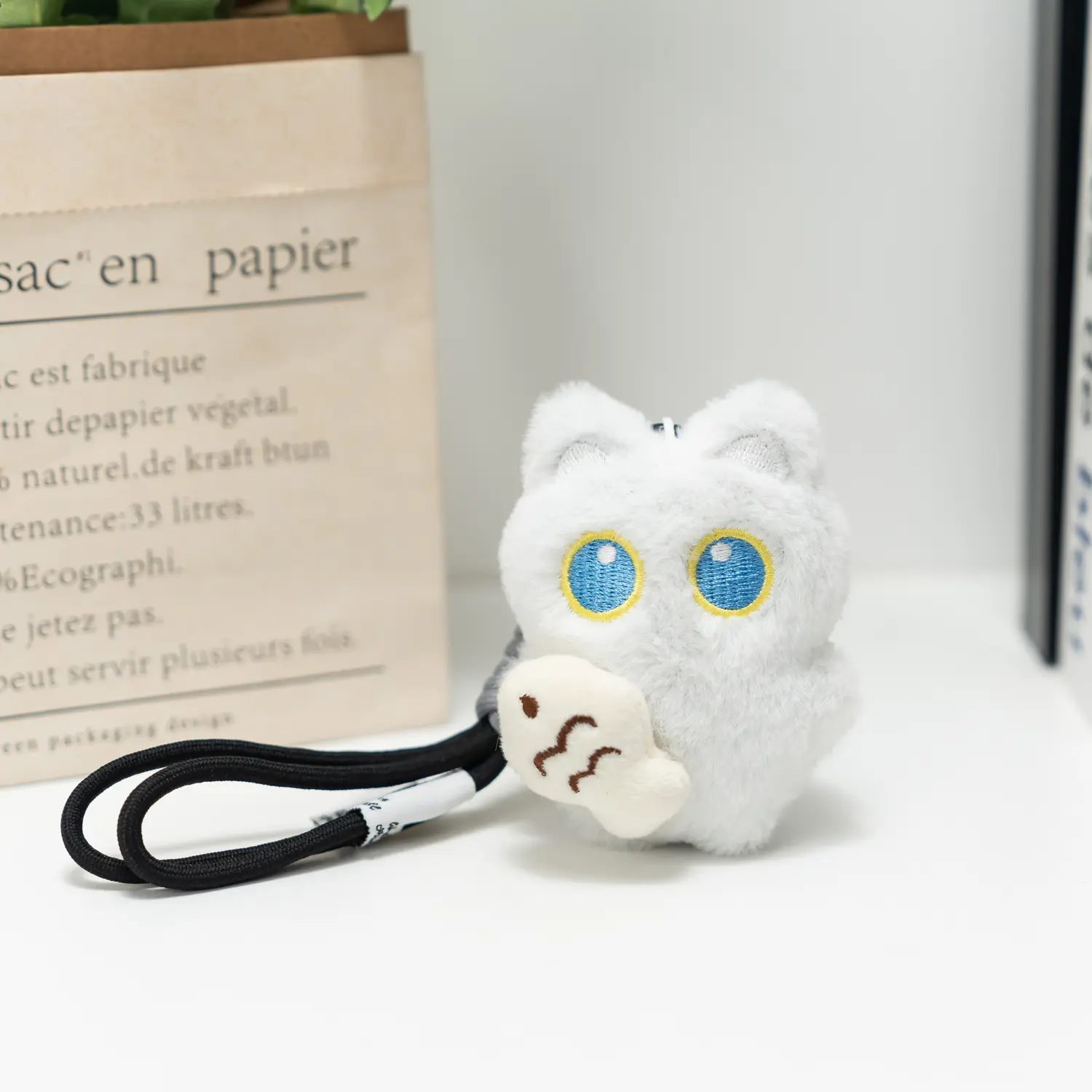 Cat Series Bag Charm Keychain Pendant, Y2K Preppy Accessory, Compatible with AirTag Holder & Tote Bag, Perfect Gift for Cat Moms & Besties, Charms For Purses & Crossbody