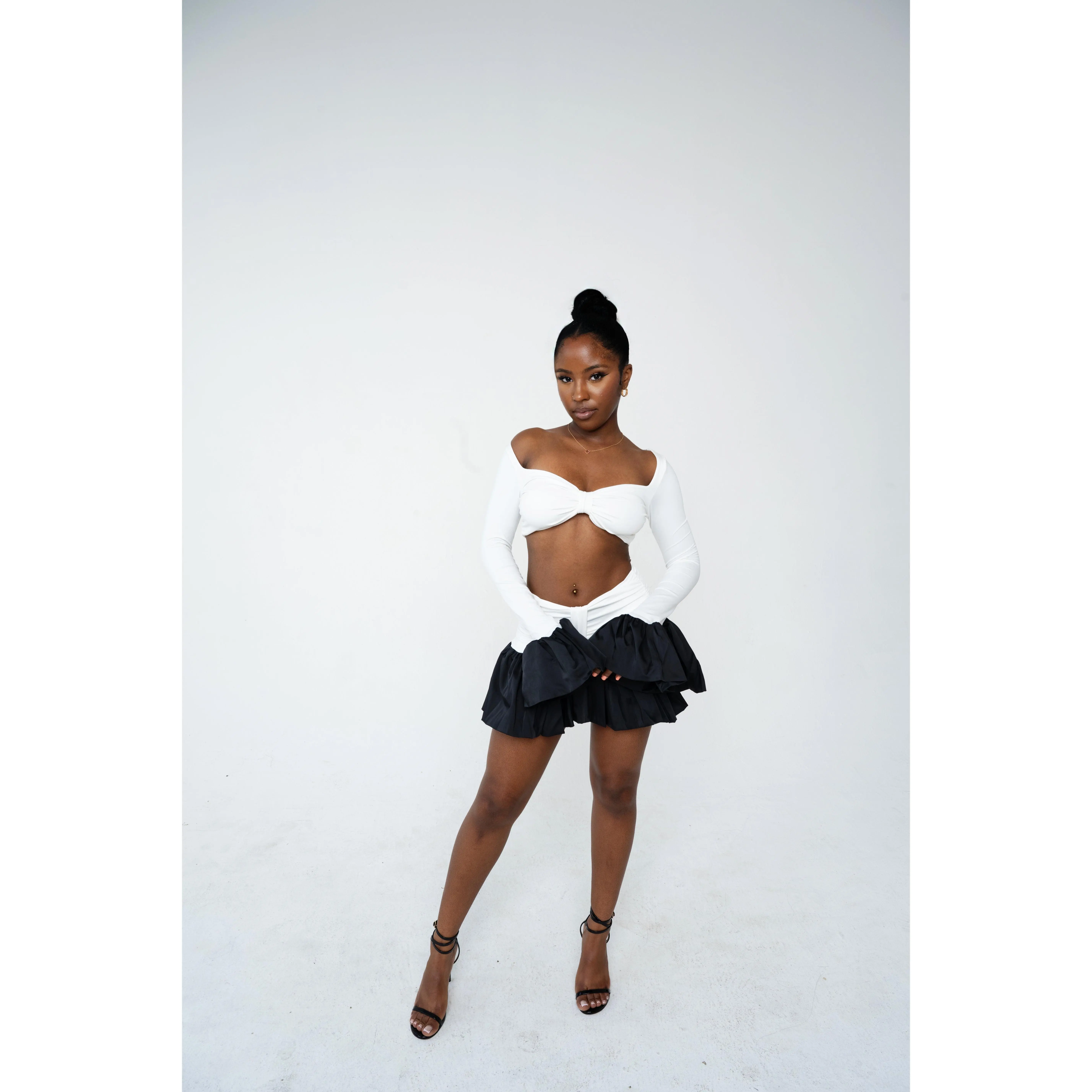 White & Black Two-Tone Set Skirt Womenswear - Sparkly Top & Poplin Skirt for Special Events & Night Out