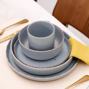 Nordic Style Round Stoneware 20pc Dinnerware Sets Speckled Matt Light Blue Plate and Bowl Set