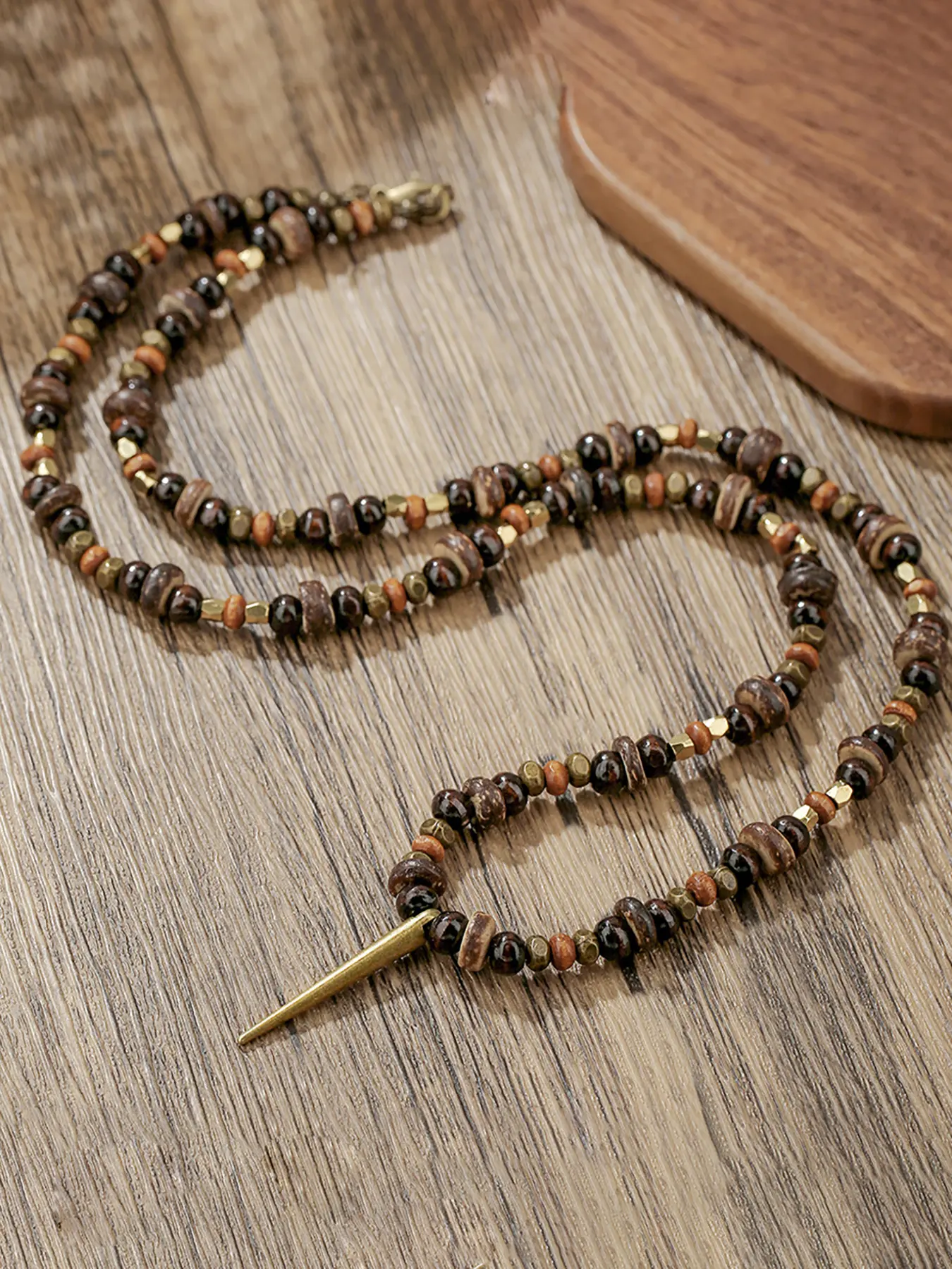 Vintage Ethnic Tribal Wooden Beaded Necklace for Men, Bronze Taper Pendant Necklace, Decorative Beaded Necklaces, Casual Style Necklaces, Fashion Jewelry for Party, Daily Decor, Jewelry for Birthday Gift, Jewelry Accessories