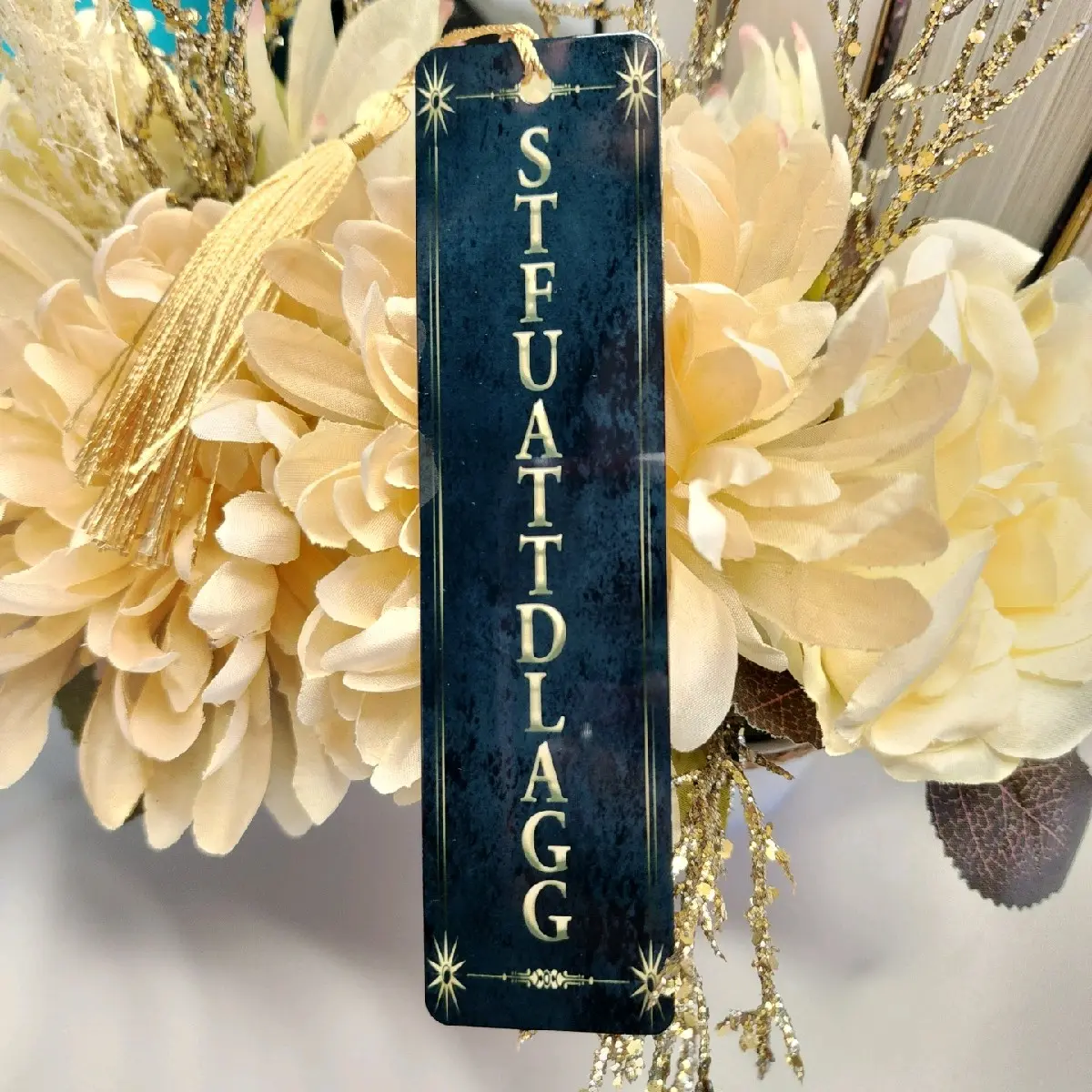 Metal bookmark STFUATTDLAGG - Perfect Gift for Bookworms, Sublimated Aluminum, Includes Tassel