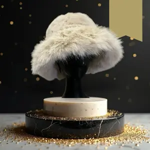 Frosted Vanilla - Luxurious Off White Fur Hat