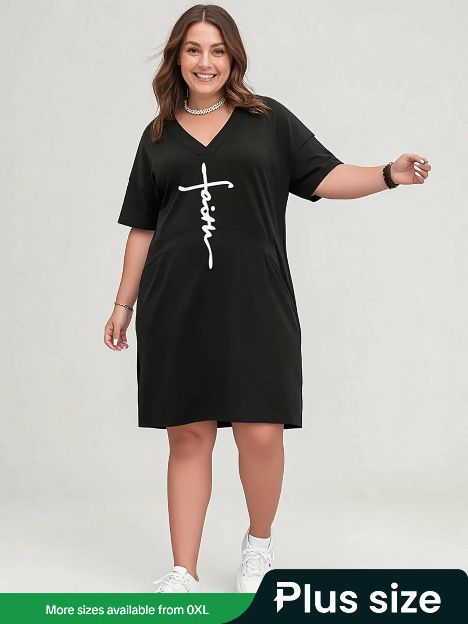 【Plus Size】 Letter Print Pocket Drop Shoulder Spring Tee Dress, Plus Muumuu Dress, Clothes Women, V Neck Short Sleeve T-shirt Dress, Dresses for Women, Women's Clothes for Daily Wear, Boho Style Dresses, Casual Fashion Wear, Casual Everyday Wear