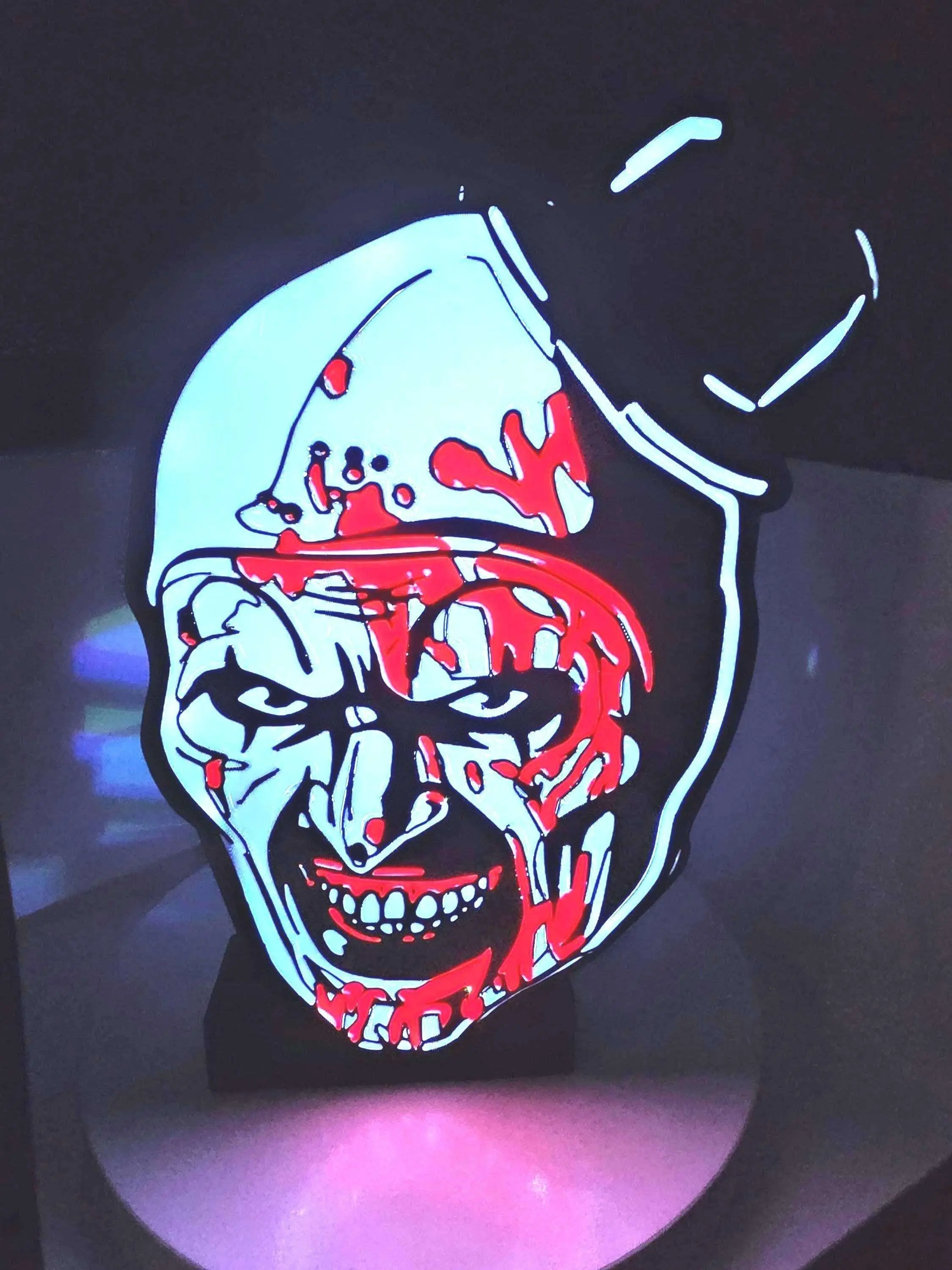 Miles Country clown Lightbox with Stand | 3dCurioPrints