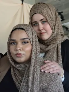 Women's Fashion Watercolor Print Scarf 80x180 Cm Polyester Muslim Hijab, Stylish Headscarf for Women, Perfect for Daily Wear & Gifts Bandana Turban Hijab