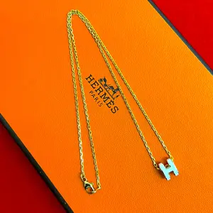 Pre-owned HERMÈS Brass Small Leather Goods Hermes Mini Pop H Necklace