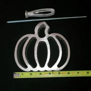 Buñuelo Mold: Pumpkin Design