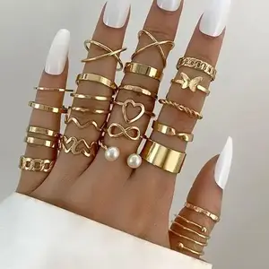 Veliora Gift B Gold Stackable Rings for Women Gifts Cute Kawaii Star Moon Heart Knuckle Ring Set Boho Western Turquoise Rings for Women Fashion Trendy Stuff Daughter Birthday Gifts Zen Fidget Stretch Bracelet
