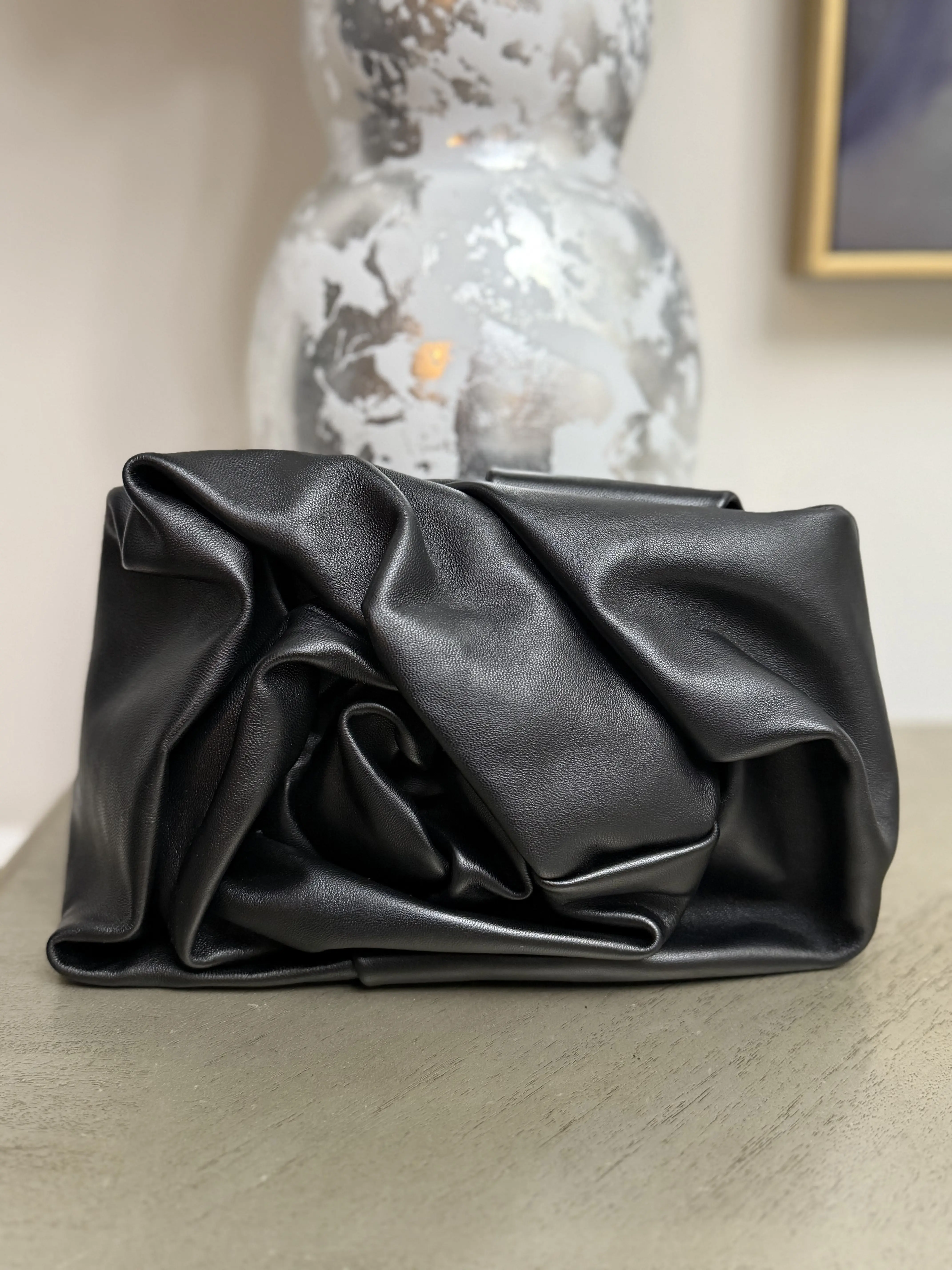 Pre-owned BURBERRY Leather Clutches & Wristlets Rose Clutch