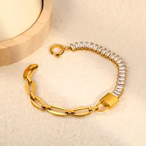 2026New Unique Designer Infinity Lock Zircon Bracelet Rectangular Zircon & Loop Chain Stainless Steel Bracelet for Women Niche Light Luxury Jewelry Ideal Creatively Unique Designed Gift for Her Valentine’s Day New Year & Christmas