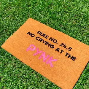 P valleyy door mat. No crying at the Pynk