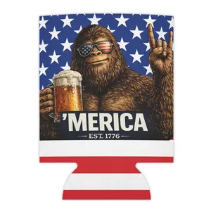 ’Merica Bigfoot Beer Can Sleeve – Funny Patriotic Drink Insulator – Fits 12oz & 16oz Cans – Party, BBQ & Gift Favorite