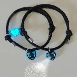 2pcs/Set Luminous Couple Grow In The Dark Hollow Heart Inlaid Projection Beads Magnetic Heart For Men Women Charm Bracelet For Holiday Or Valentine's Day Gift couple jewelry special gift matching bracelets
