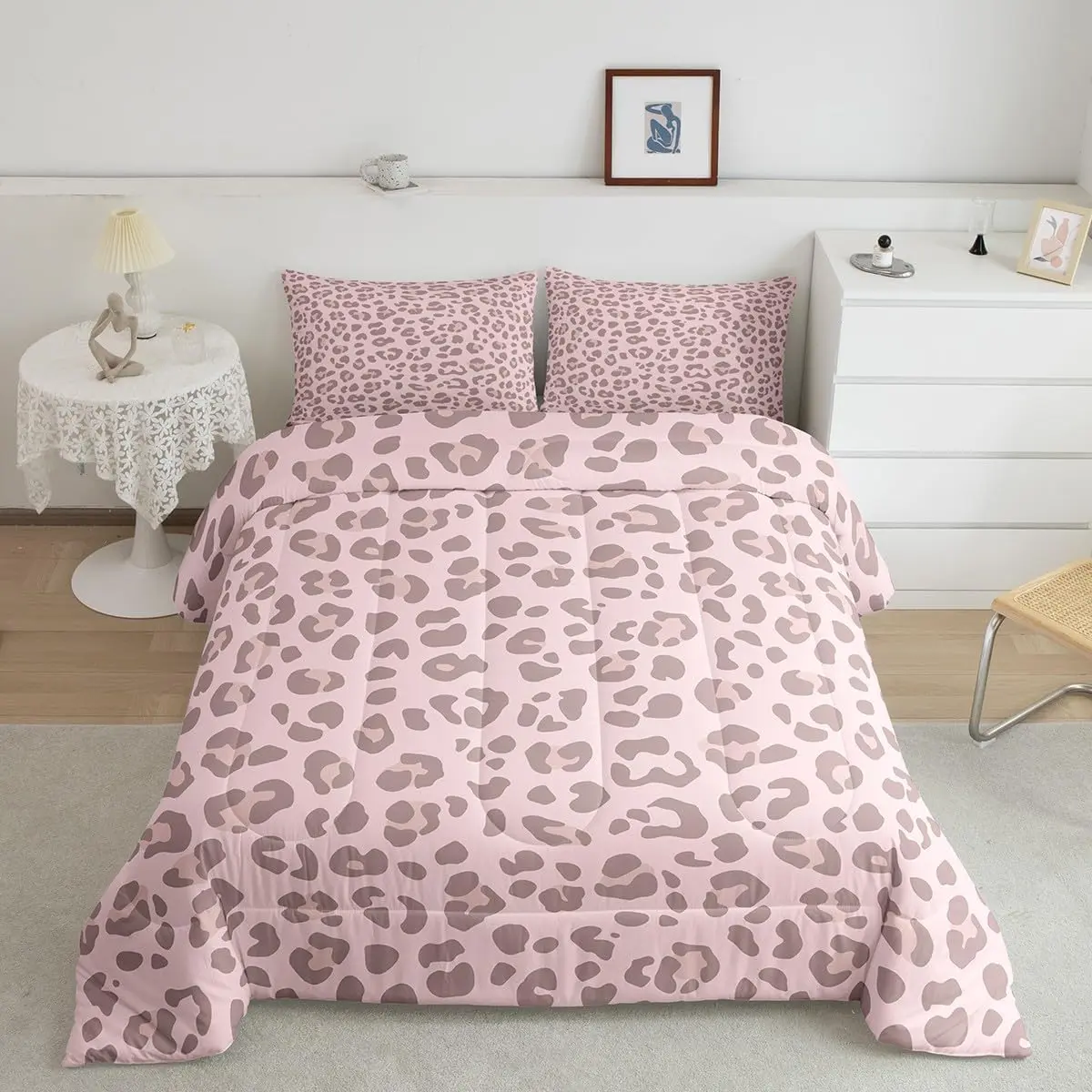 Pink Leopard Skin Comforter. Leopard Print Comforter Set,Africa Cheetah Printed Luxury Bedding Set,Safari Animal Fur Pattern Duvet Set, Bedroom Bedding Set, Decorative Bedding Set