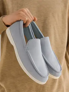 Men's Light Brown Suede Loafers, Minimalist Casual Style, Suede Material + Slip-On Design + Light Sole Construction, Comfortable Fit, Easy On/Off , Ideal for Daily Commuting & Smart Casual Scenarios, Walking Shoes