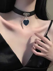 Punk Gothic Love Heart Pendant Necklace - Unboxed Leather Collar Necklace