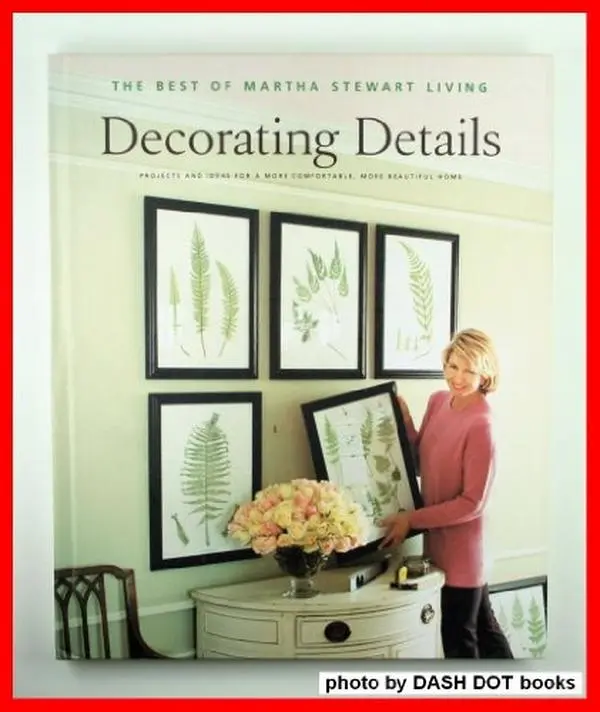 USED Book - Decorating Details: Projects and Ideas for a More Comfortable, More Beautiful Home : The Best of Martha Stewart Living by Martha Stewart (Paperback) - english