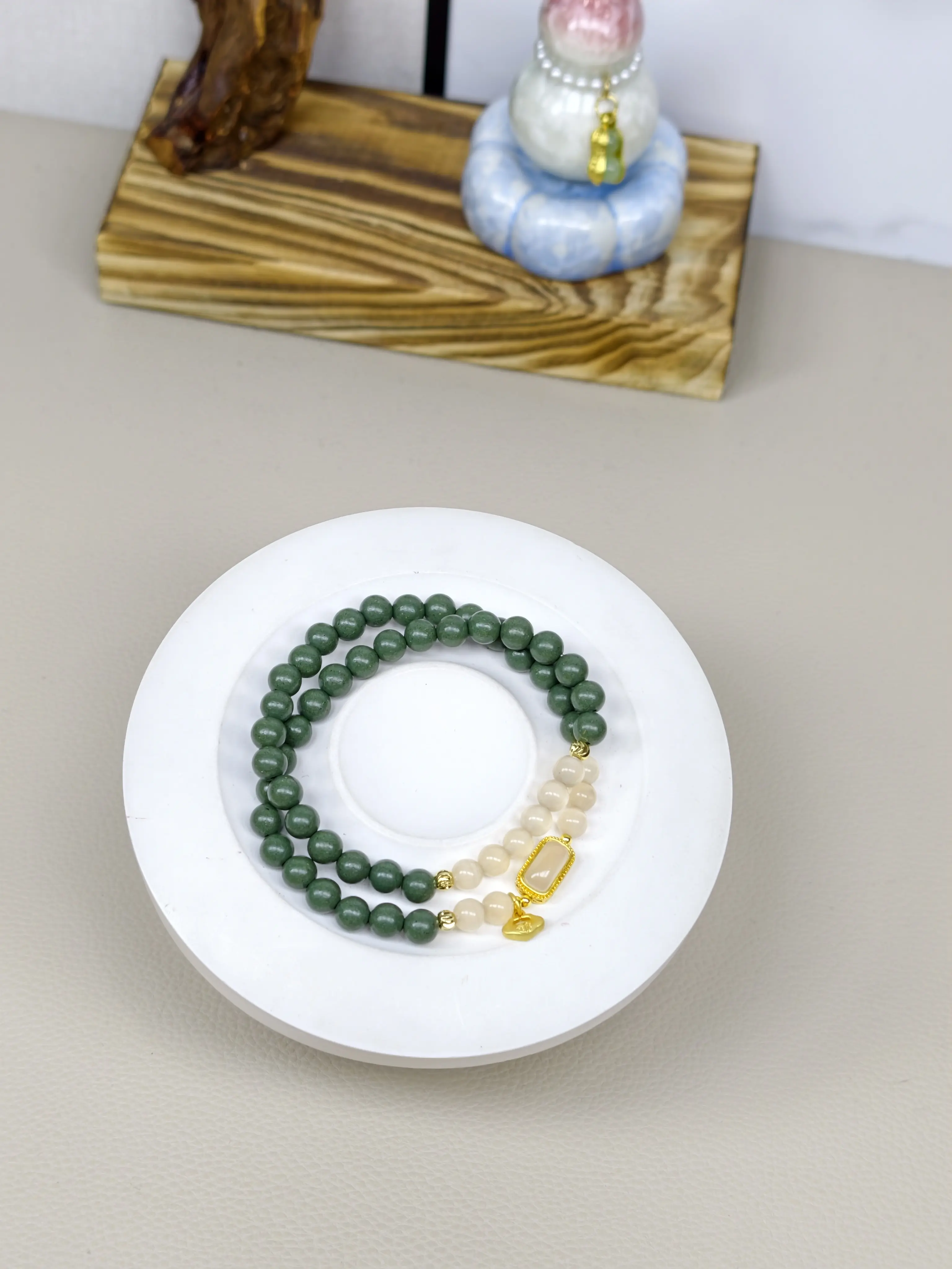 Selected Bracelet – Clean Design for Everyday Wear