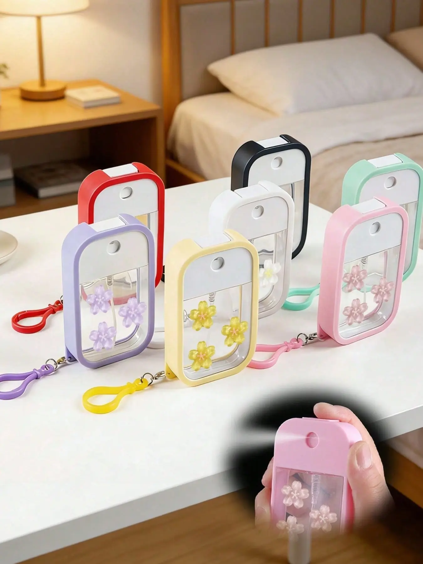 Portable Compact Card Spray Bottle with Sakura Decoration, Hangable Hanging Hook for Perfume, Hand Sanitizer, Cosmetics, Ideal for Home, Travel, Party, Gift