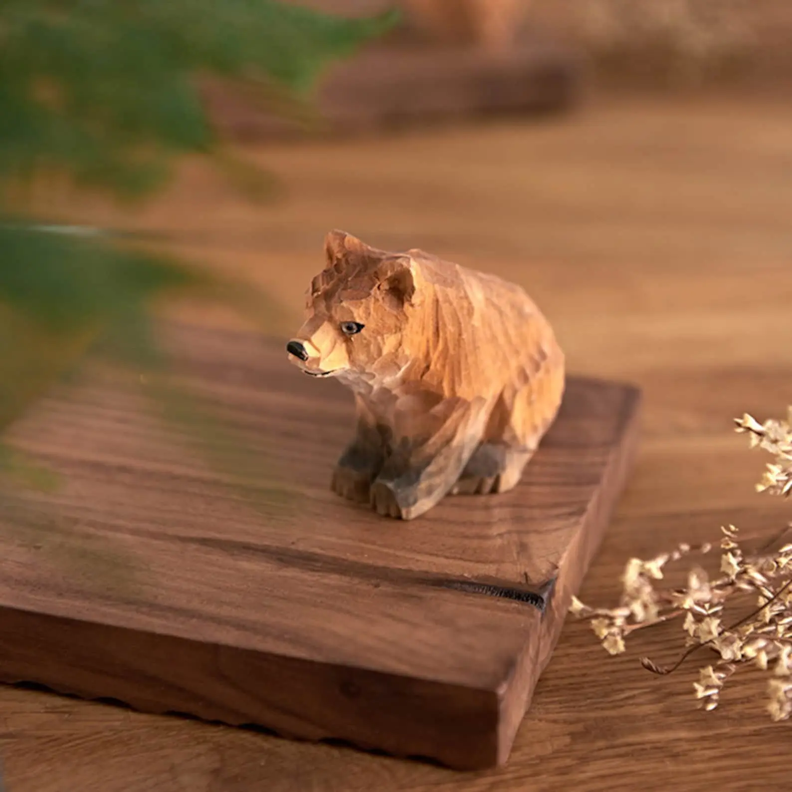 Handmade Wooden Carving Bear Sculpture,Hand Carved Wood Bear Figurine,Christmas Gift,Wood Statue,Room Decor,Home Decor