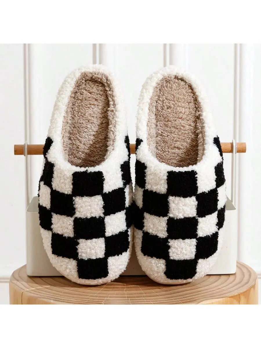 Checkered Slippers Men Women's Funny Fluffy Slip-On House Indoor Outdoor Shoes Memory Foam Warm Plush Soft Cozy Comfy Home Non-Slip Bedroom Slippers for Winter Christmas Gift