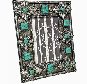 Resin Metal Concho & Turquoise Stones 6” X 4” Picture Frame