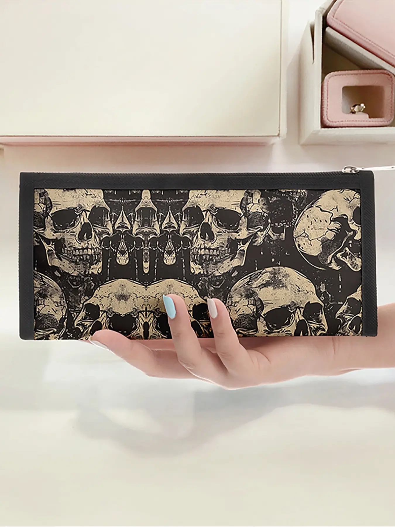 Skull Pattern Triangle Pencil Case, Portable Multi-Functional Stationery Storage Bag, Office Stationery Supplies, Zipper Design, Unisex, All Seasons, Art Supplies