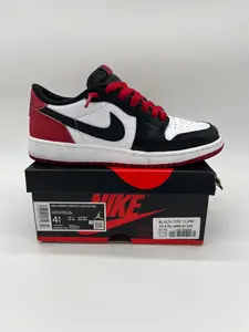 Jordan 1 Retro Low Black Toe
