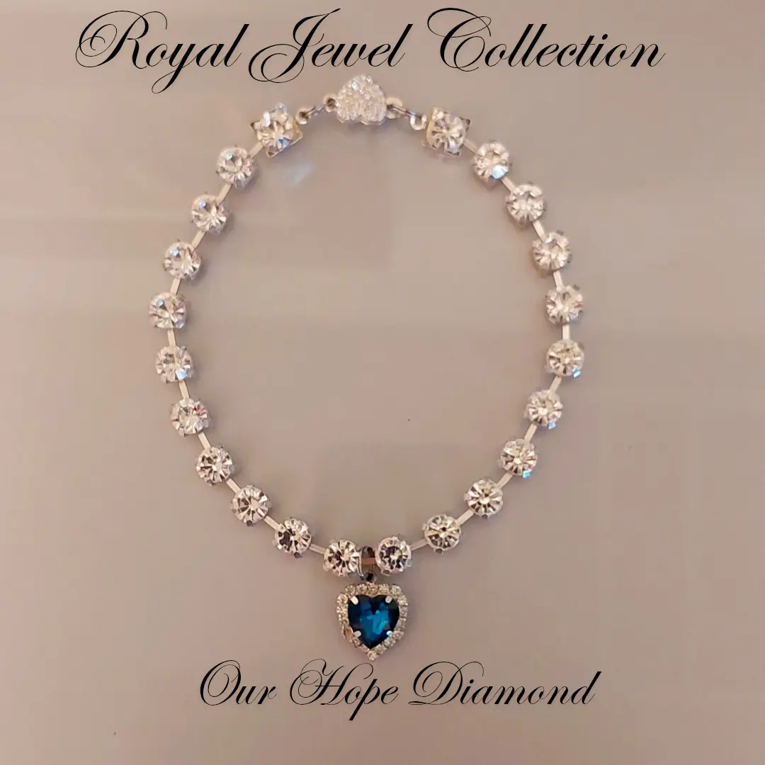 Royal Jewel Collection Pet Collar Blue Diamond Heart Necklace Magnetic Breakaway Safe with Crystal Diamonds for Small Dogs Cats